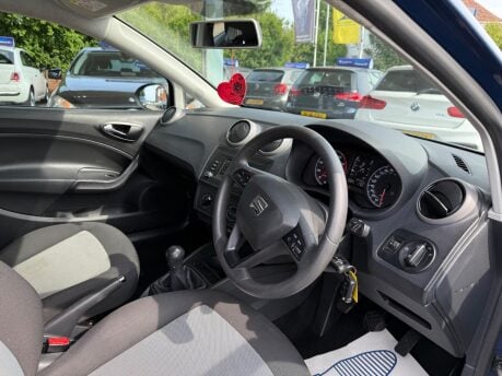 SEAT Ibiza 1.0 SOL Sport Coupe Euro 6 3dr 29