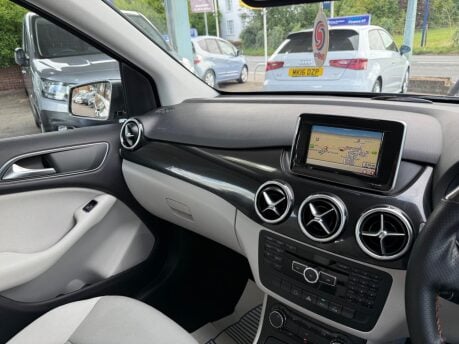 Mercedes-Benz B Class 1.8 B180 CDI BlueEfficiency SE 7G-DCT Euro 5 (s/s) 5dr 41