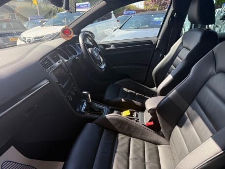 Volkswagen Golf 2.0 TDI BlueMotion Tech GTD DSG Euro 6 (s/s) 5dr 32