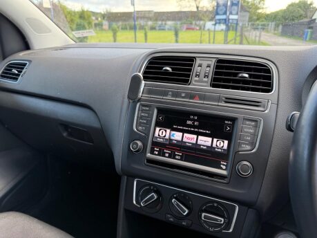 Volkswagen Polo 1.0 BlueMotion Tech SE Euro 6 (s/s) 5dr 12