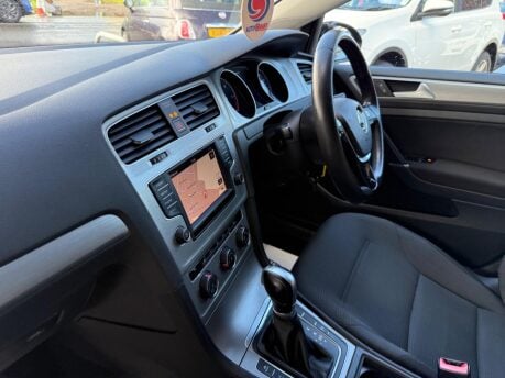 Volkswagen Golf 1.6 TDI BlueMotion Tech Match Edition DSG Euro 6 (s/s) 5dr 42