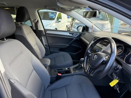 Volkswagen Golf 1.6 TDI BlueMotion Tech Match Edition DSG Euro 6 (s/s) 5dr 32
