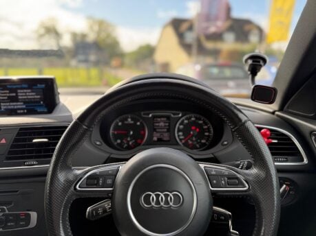 Audi Q3 2.0 TDI S line Plus quattro Euro 5 (s/s) 5dr 11