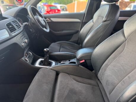 Audi Q3 2.0 TDI S line Plus quattro Euro 5 (s/s) 5dr 29