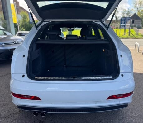 Audi Q3 2.0 TDI S line Plus quattro Euro 5 (s/s) 5dr 31