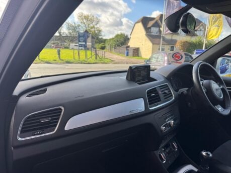 Audi Q3 2.0 TDI S line Plus quattro Euro 5 (s/s) 5dr 30
