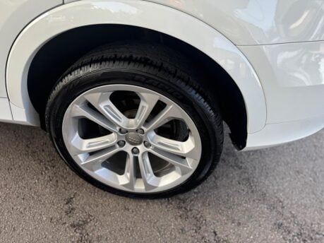 Audi Q3 2.0 TDI S line Plus quattro Euro 5 (s/s) 5dr 16