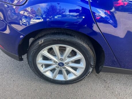 Ford Focus 1.5 TDCi Titanium Euro 6 (s/s) 5dr 15
