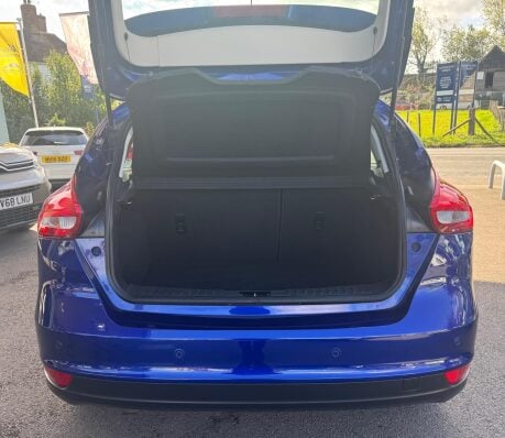 Ford Focus 1.5 TDCi Titanium Euro 6 (s/s) 5dr 32