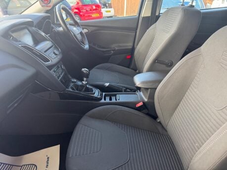 Ford Focus 1.5 TDCi Titanium Euro 6 (s/s) 5dr 30