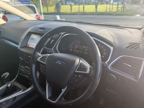 Ford S-Max 2.0 TDCi Titanium Euro 6 (s/s) 5dr 11
