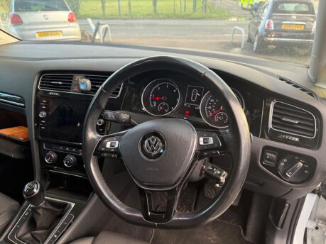 Volkswagen Golf 1.6 TDI BlueMotion Tech GT Euro 6 (s/s) 5dr 13