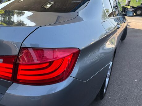 BMW 5 Series 3.0 525d SE Touring Steptronic Euro 5 5dr 15
