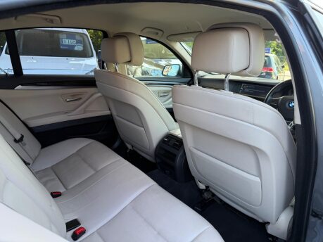 BMW 5 Series 3.0 525d SE Touring Steptronic Euro 5 5dr 32