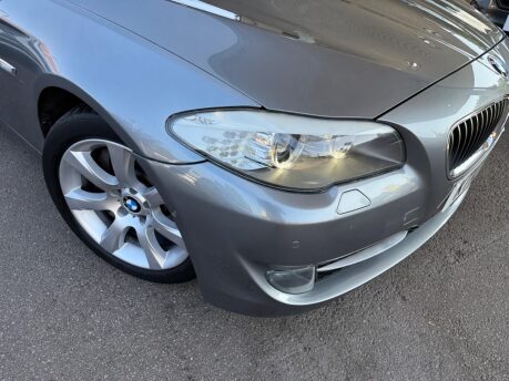 BMW 5 Series 3.0 525d SE Touring Steptronic Euro 5 5dr 12