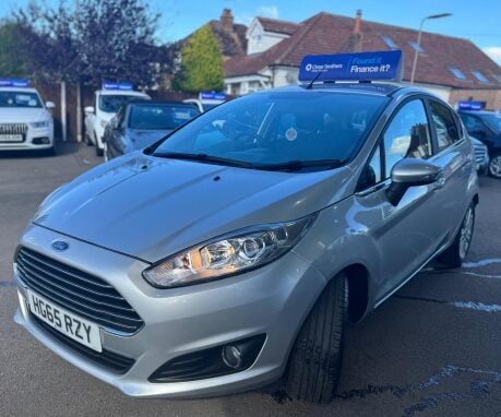 Ford Fiesta 1.25 Zetec Euro 5 5dr 3