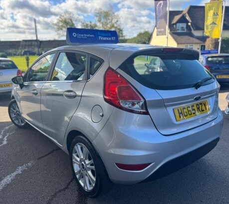 Ford Fiesta 1.25 Zetec Euro 5 5dr 5