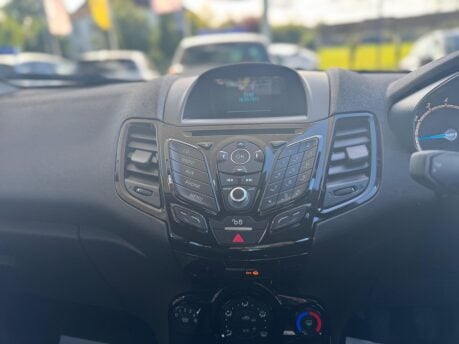 Ford Fiesta 1.25 Zetec Euro 5 5dr 22