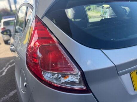Ford Fiesta 1.25 Zetec Euro 5 5dr 12