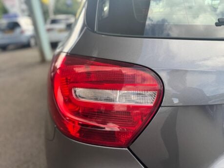 Mercedes-Benz A Class 1.5 A180 CDI SE 7G-DCT Euro 5 (s/s) 5dr 12