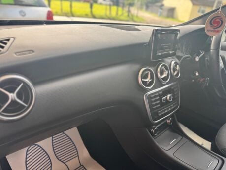 Mercedes-Benz A Class 1.5 A180 CDI SE 7G-DCT Euro 5 (s/s) 5dr 30