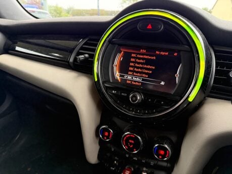 Mini Hatch 1.5 Cooper Euro 6 (s/s) 3dr 6