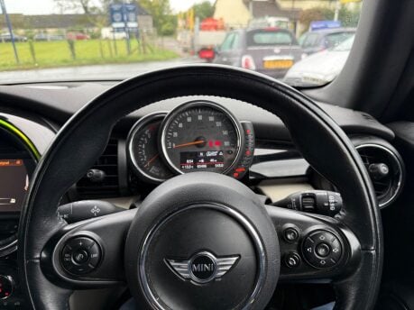 Mini Hatch 1.5 Cooper Euro 6 (s/s) 3dr 9