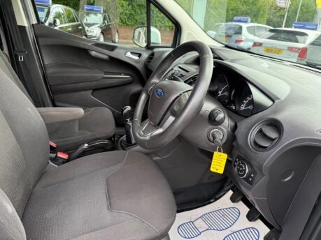 Ford Transit Courier 1.6 TDCi Trend L1 Euro 5 5dr 17