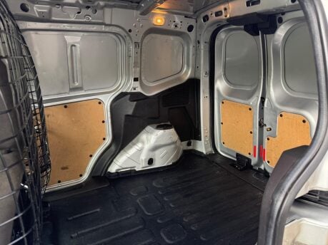 Ford Transit Courier 1.6 TDCi Trend L1 Euro 5 5dr 25