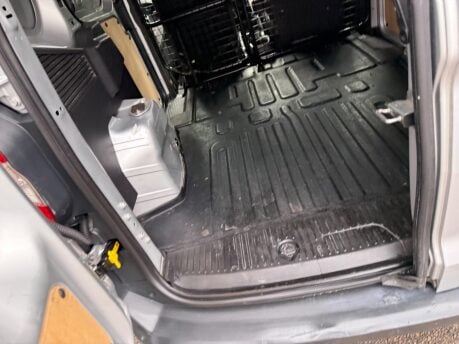 Ford Transit Courier 1.6 TDCi Trend L1 Euro 5 5dr 29