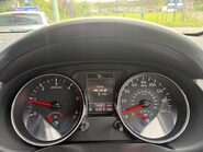 Nissan Qashqai 1.5 dCi n-tec 2WD Euro 4 5dr 26