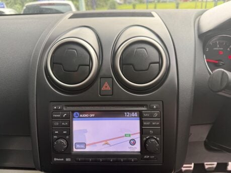Nissan Qashqai 1.5 dCi n-tec 2WD Euro 4 5dr 25