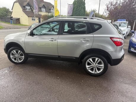 Nissan Qashqai 1.5 dCi n-tec 2WD Euro 4 5dr 10