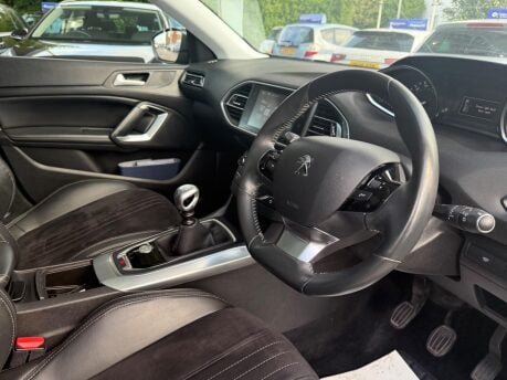 Peugeot 308 1.6 e-HDi Feline Euro 5 (s/s) 5dr 14