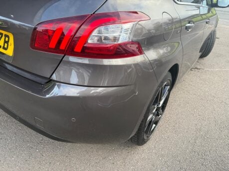 Peugeot 308 1.6 e-HDi Feline Euro 5 (s/s) 5dr 34
