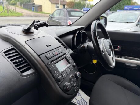 Kia Soul 1.6 CRDi 2 Auto Euro 5 5dr 16