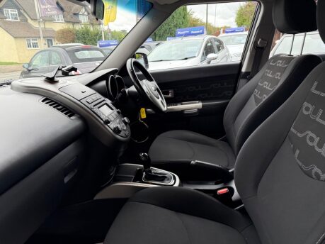 Kia Soul 1.6 CRDi 2 Auto Euro 5 5dr 32