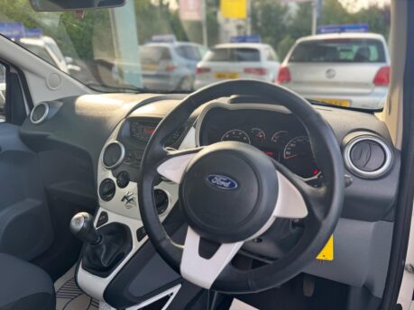 Ford Ka 1.2 Zetec Euro 6 (s/s) 3dr 25