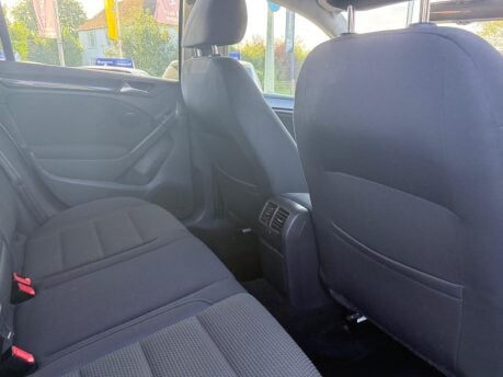 Volkswagen Golf 1.6 TDI Match DSG Euro 5 5dr 10