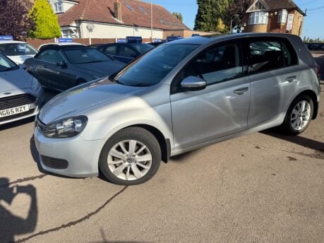 Volkswagen Golf 1.6 TDI Match DSG Euro 5 5dr 2