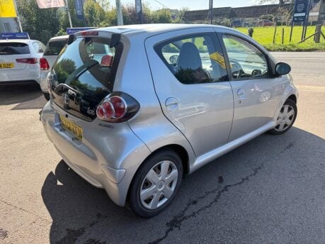 Toyota Aygo 1.0 VVT-i Ice Euro 5 5dr 6