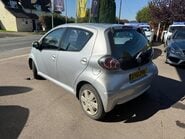 Toyota Aygo 1.0 VVT-i Ice Euro 5 5dr 3