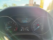 Ford Focus 1.6 Zetec Euro 5 5dr 10