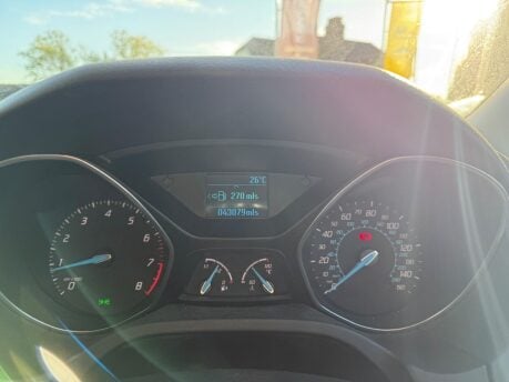 Ford Focus 1.6 Zetec Euro 5 5dr 10