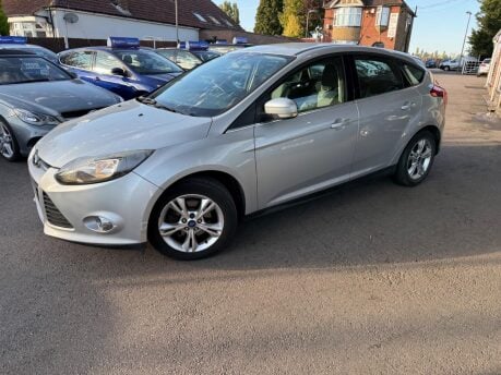 Ford Focus 1.6 Zetec Euro 5 5dr 2