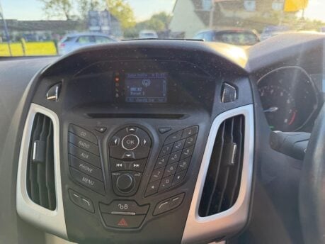Ford Focus 1.6 Zetec Euro 5 5dr 13