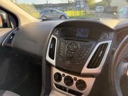 Ford Focus 1.6 Zetec Euro 5 5dr 14