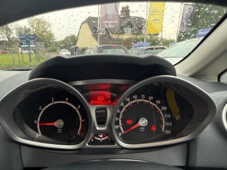 Ford Fiesta 1.25 Zetec Euro 5 5dr 12