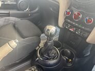 Mini Hatch 1.5 Cooper Euro 6 (s/s) 3dr 23