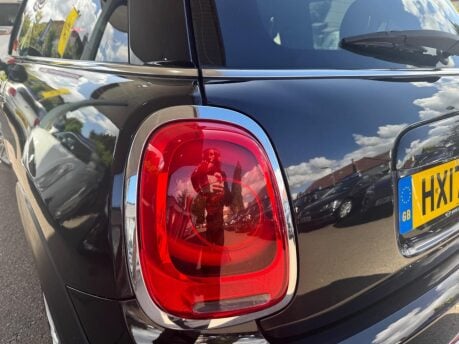 Mini Hatch 1.5 Cooper Euro 6 (s/s) 3dr 12